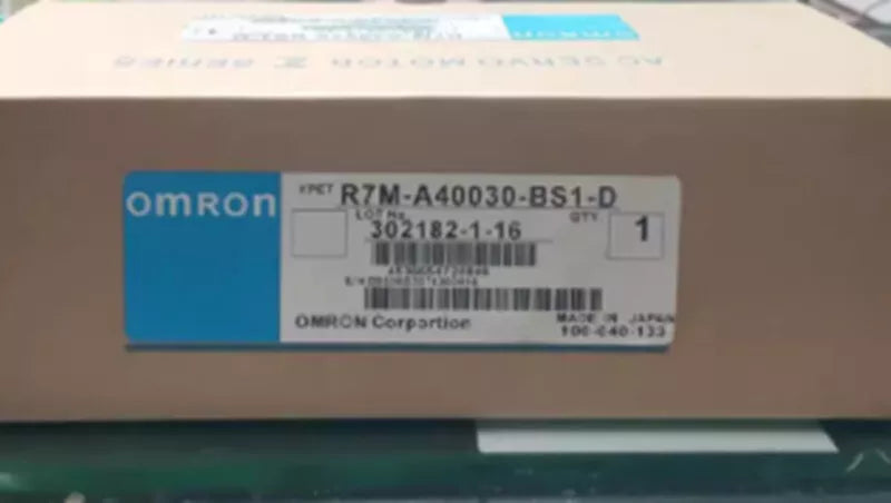 Omron R7M-A40030-BS1-D Servo Motor - 1PC, New, Expedited Shipping