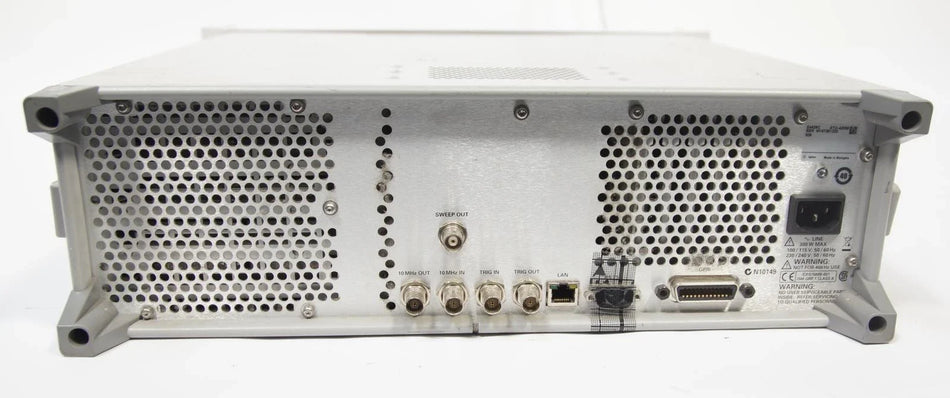 Agilent E4428C 250 kHz - 6.0GHz ESG Analog Signal Generator OPT UNB 506