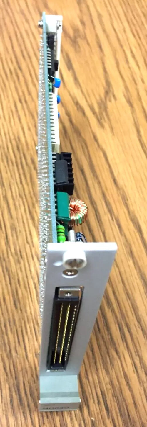 Omron 3G8B2-N0020 0228996-7C Output Module