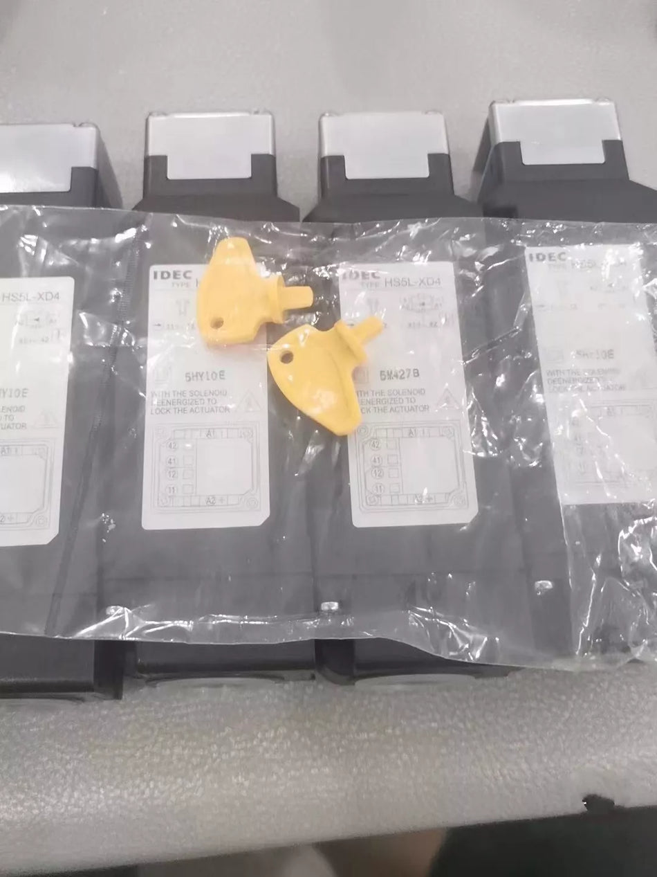 1PCS NEW HS5L-XD4 safety door lock #N385 YF