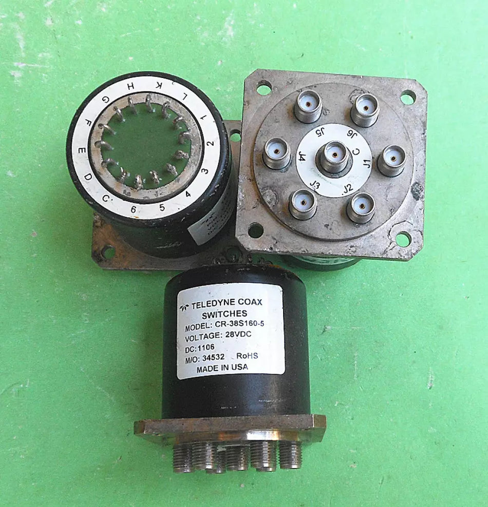 1PC USED TELEDYNE CR-38S160-5 18GHz 28V SMA RF coaxial switch