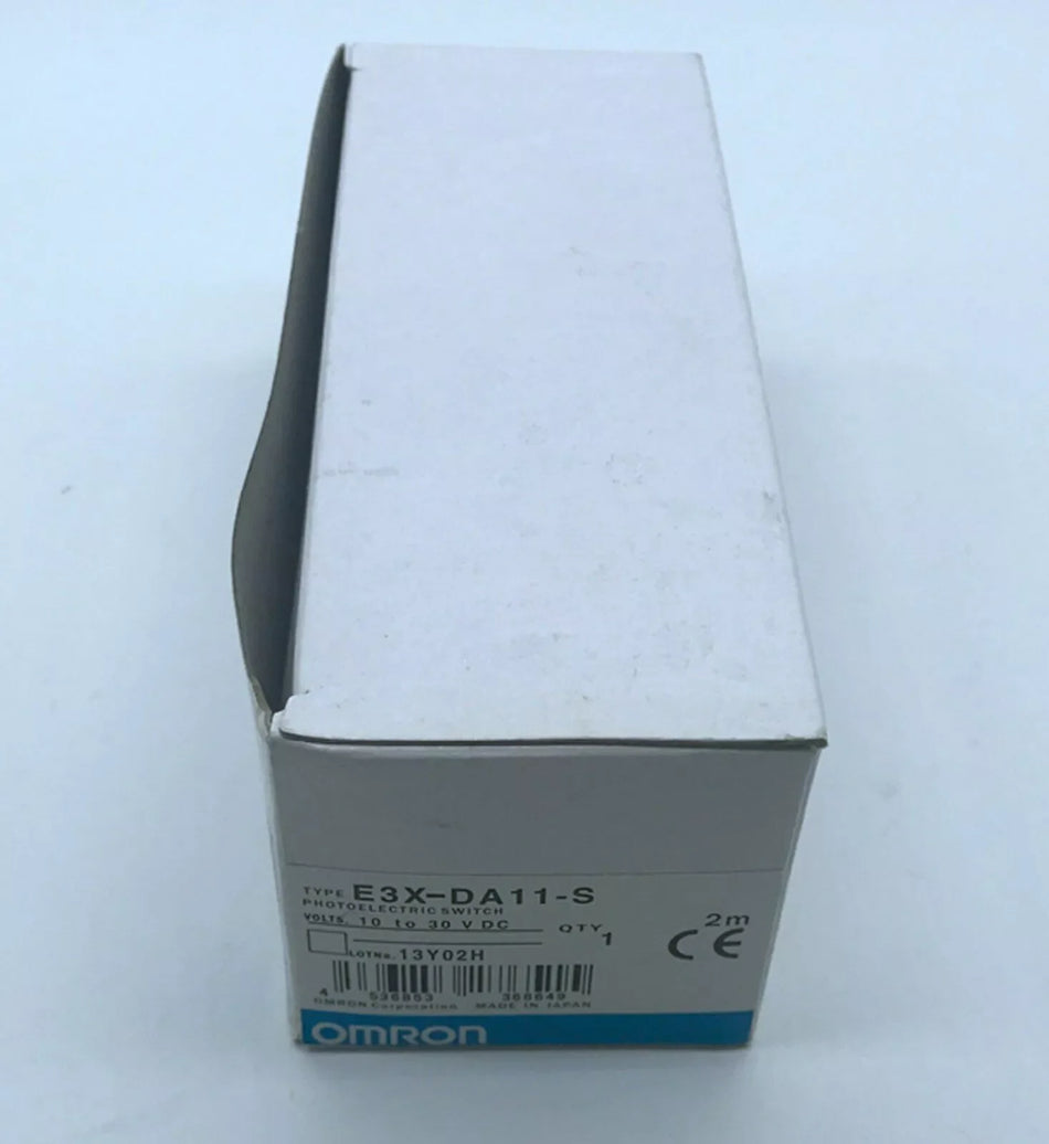 Omron E3X-DA11-S Photoelectric Sensor Switch