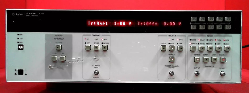 Agilent/Keysight 8133A DE33500612 High-Speed Pulse Generator, 33MHz to 3GHz,