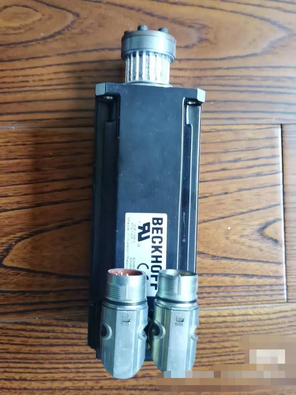 1pc USED AM3033-0C00-0000 Servo Motor TESTED By DHL or FedEx #V5B8 CH