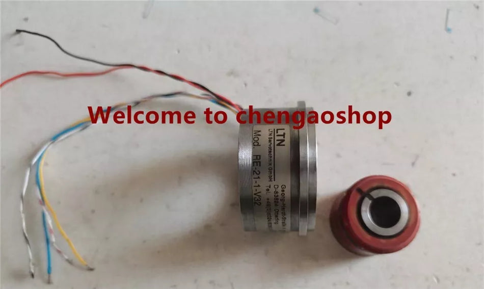 1PCS Used LTN RE-21-1-V32 Encoder #T3240 YS