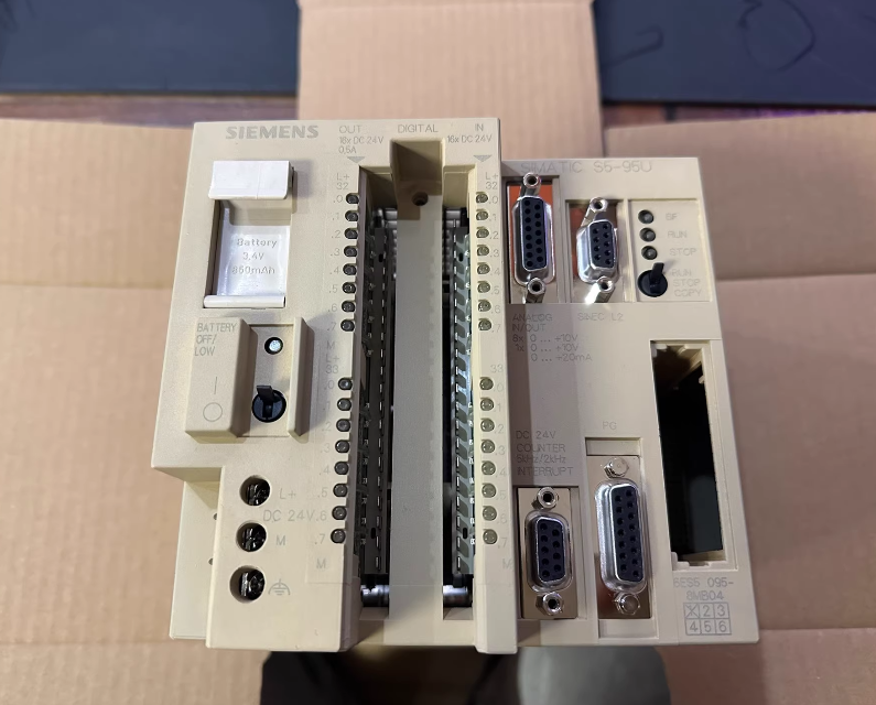 SIEMENS 6ES5095-8MB04