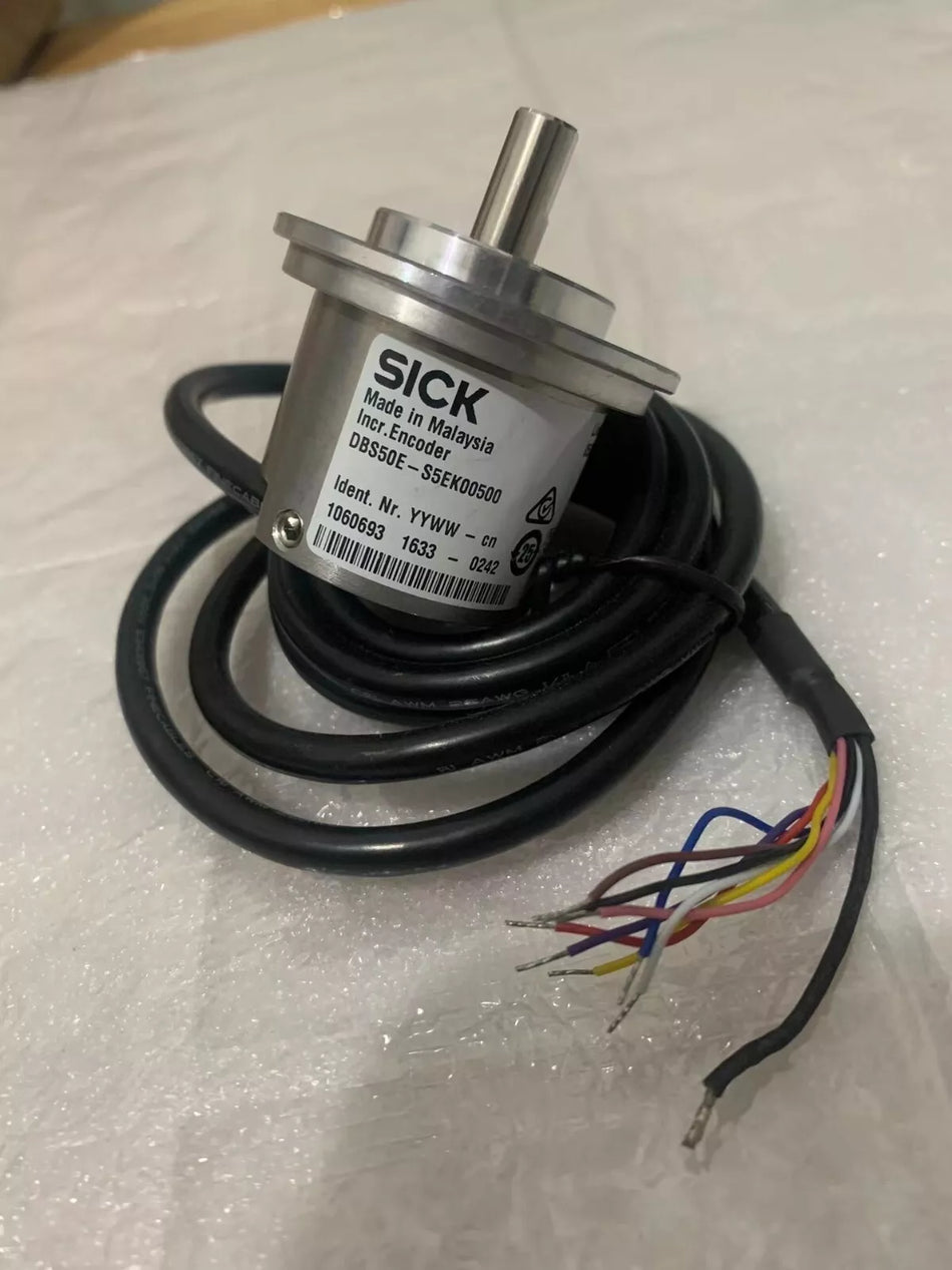 1Pcs New DBS50E-S5EK00500 1060693 encoder #N466F YF