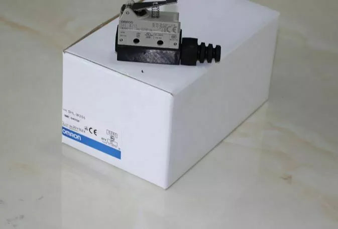1PC New OMRON SHL-W255 Limit Switch SHL W255