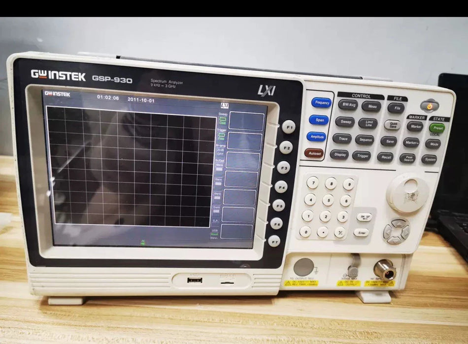 High-Performance Portable Spectrum Analyzer GSP-930