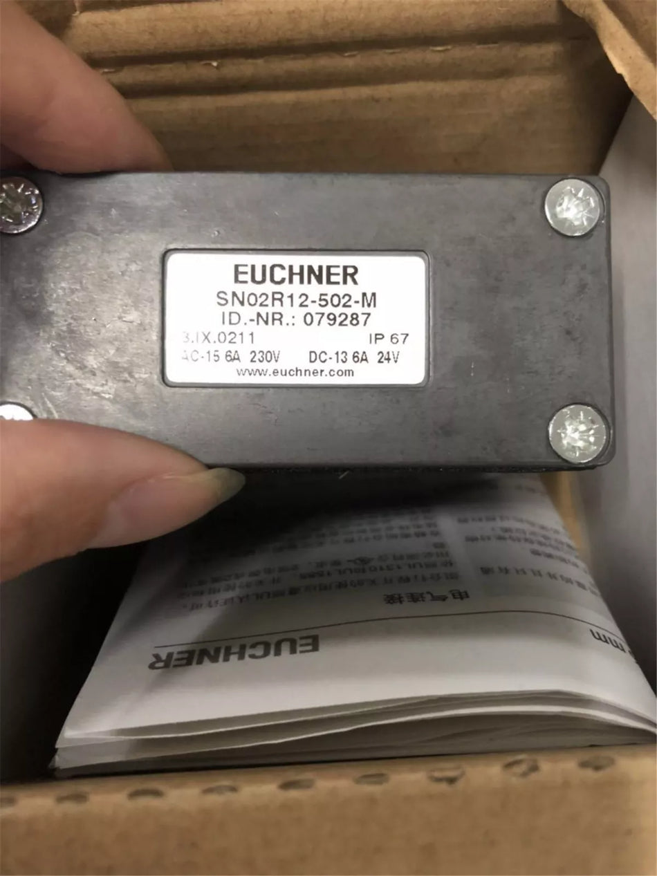 EUCHNER SN02R12-502-M 079287 Limit Switch for Industrial Use