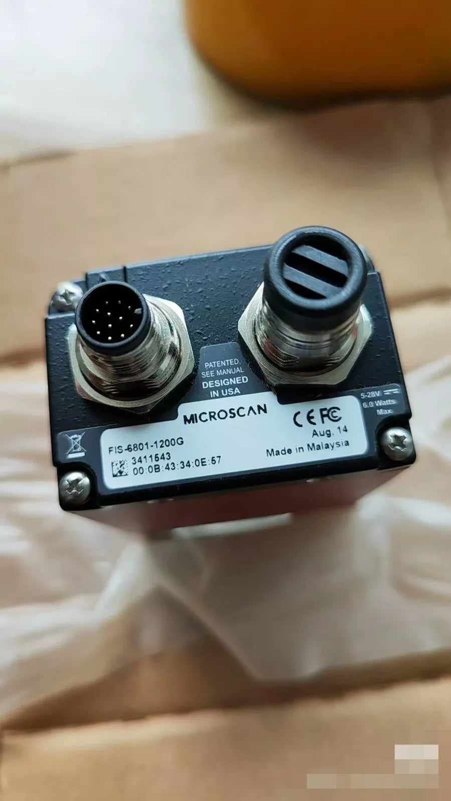 1pc NEW FIS-6801-1200G Code Reader #V8UK CH