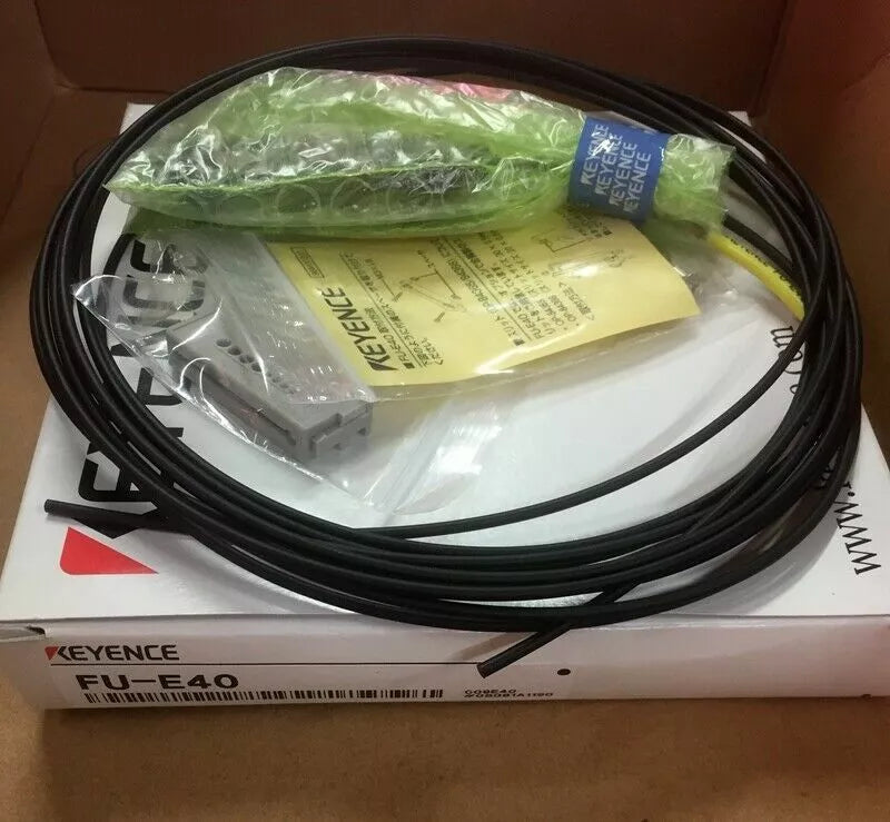 KEYENCE FU-E40 Fiber Optic Sensor In Box