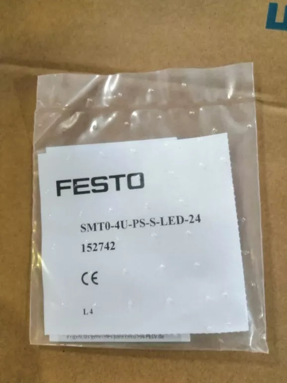 Festo SMTO-4U-PS-S-LED-24 152742 Inductive Switch
