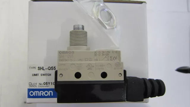1PC New Omron SHL-Q55 Limit Switch SHLQ55 in Box