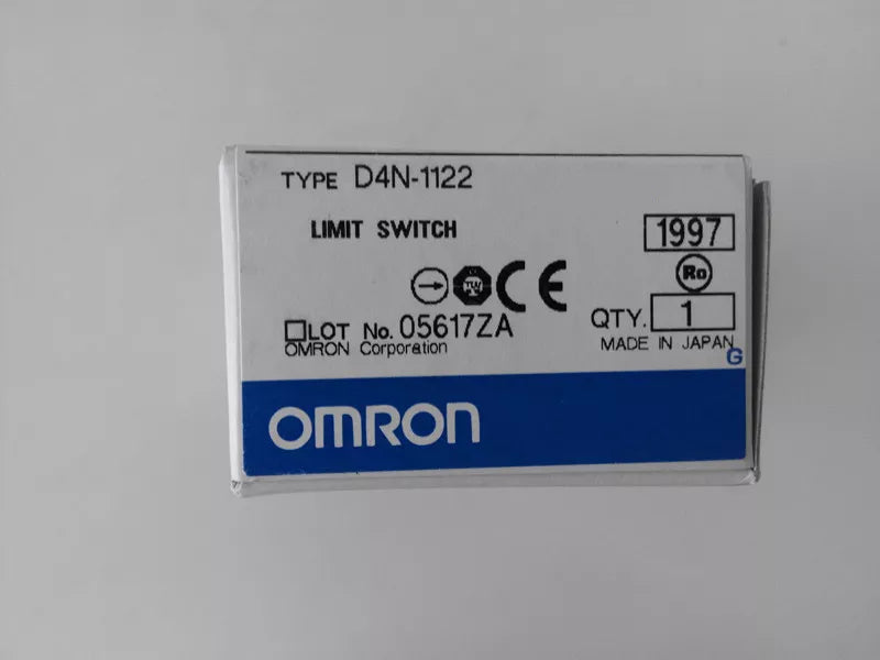 Omron D4N-1122 Limit Switch D4N1122 1PC NEW