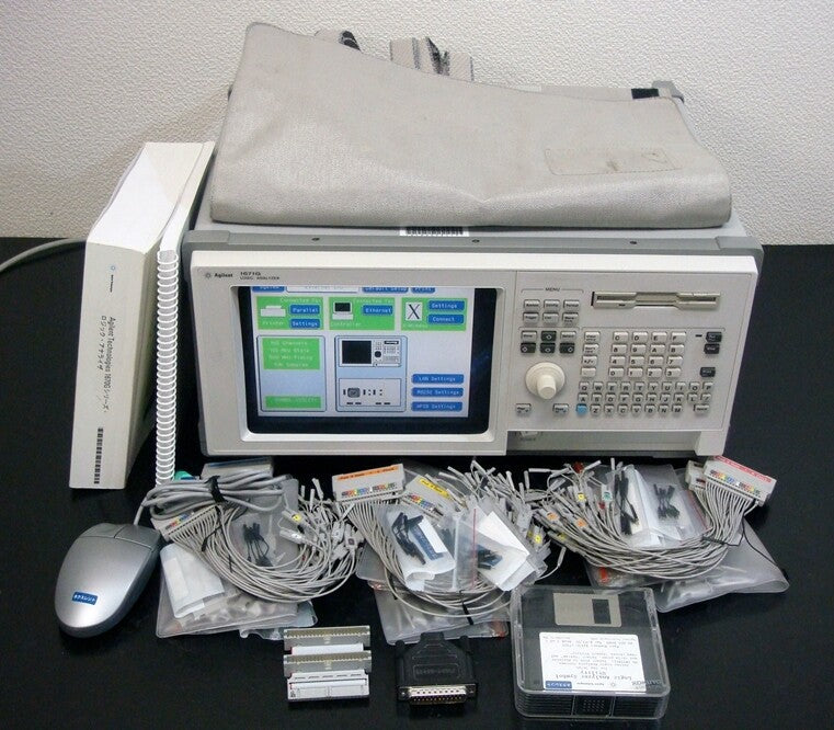 1671G 102ch 500MHz Portable Logic Analyzer