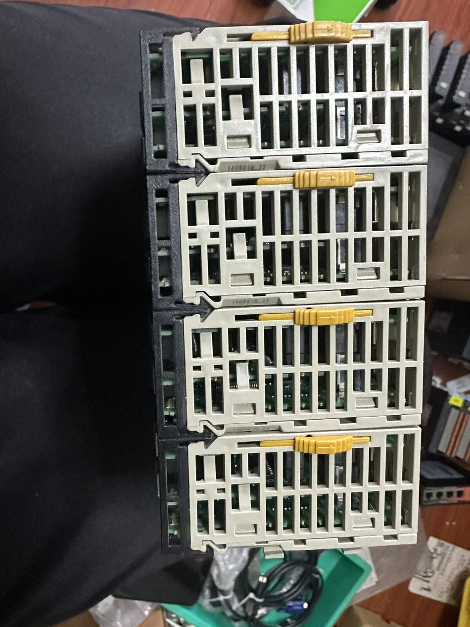 CJ1w-AD04U 4-Channel Analog Input Unit