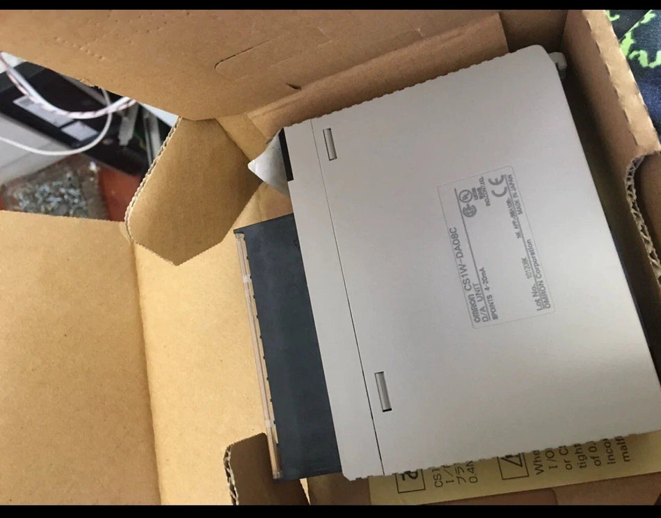 CS1W-DA08C-IAP: Analog Output Unit for Omron CS Series PLC