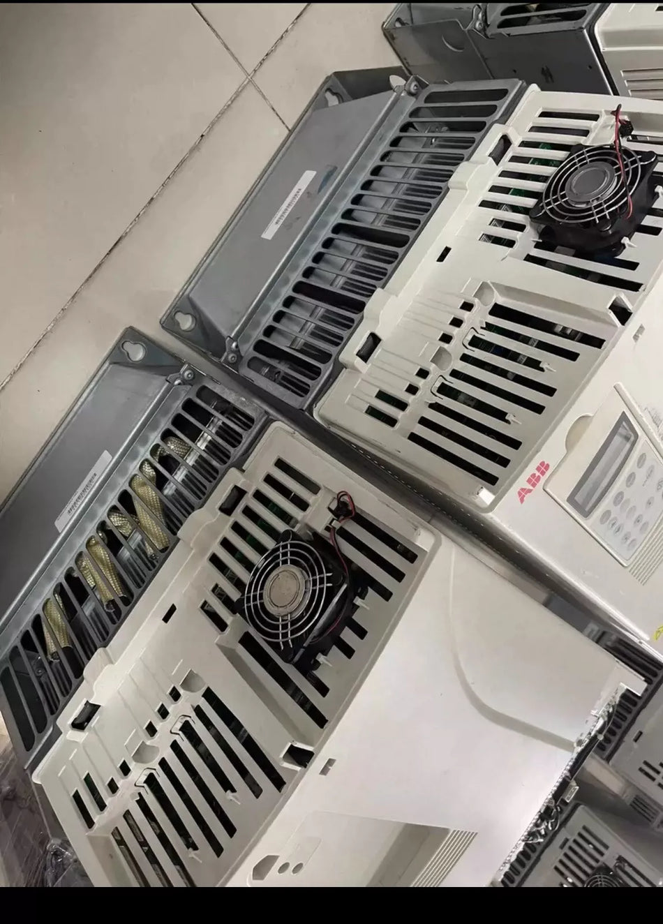 ACS800-01-0135-3+P901 Product with Advanced Features
