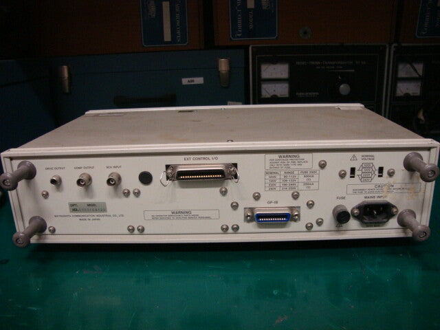 Panasonic VP-8174A FM/AM Signal Generator