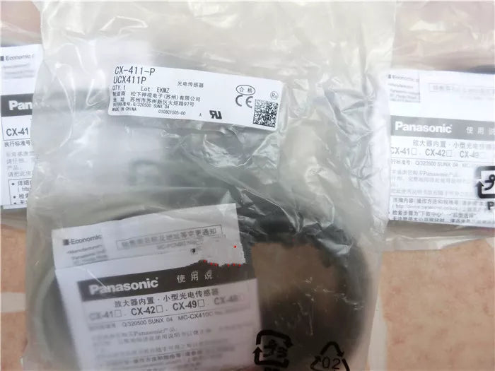 Panasonic CX-411-P Photoelectric Sensor for Industrial Automation
